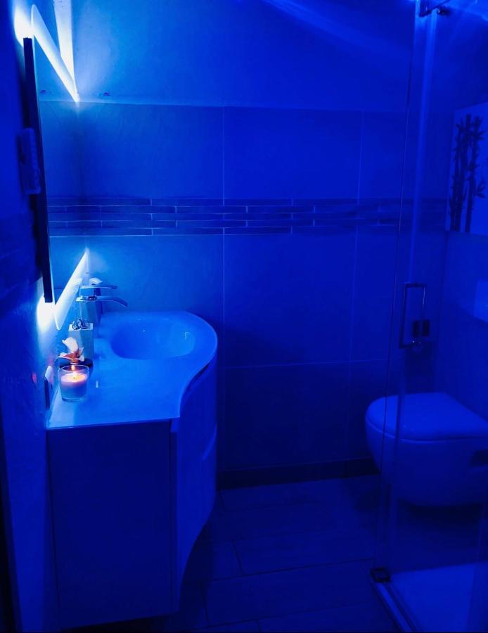 Chambres D'Hotes A Themes A 2,4Km Du Parc Magny-le-Hongre Exterior foto